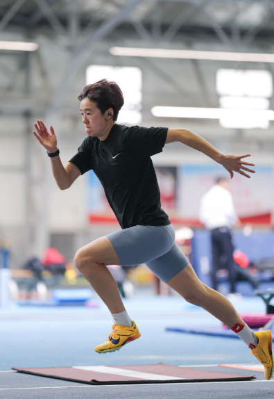 领略九游娱乐棋盘的智力较量