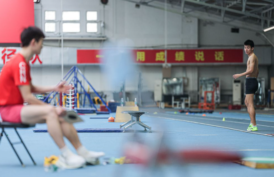 九游娱乐游戏带你飞向新天地